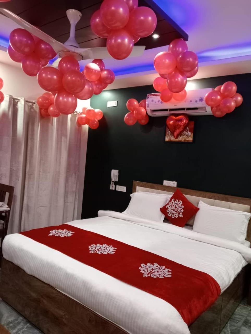 Hotel The Swiss Residency Greater Noida Exteriér fotografie