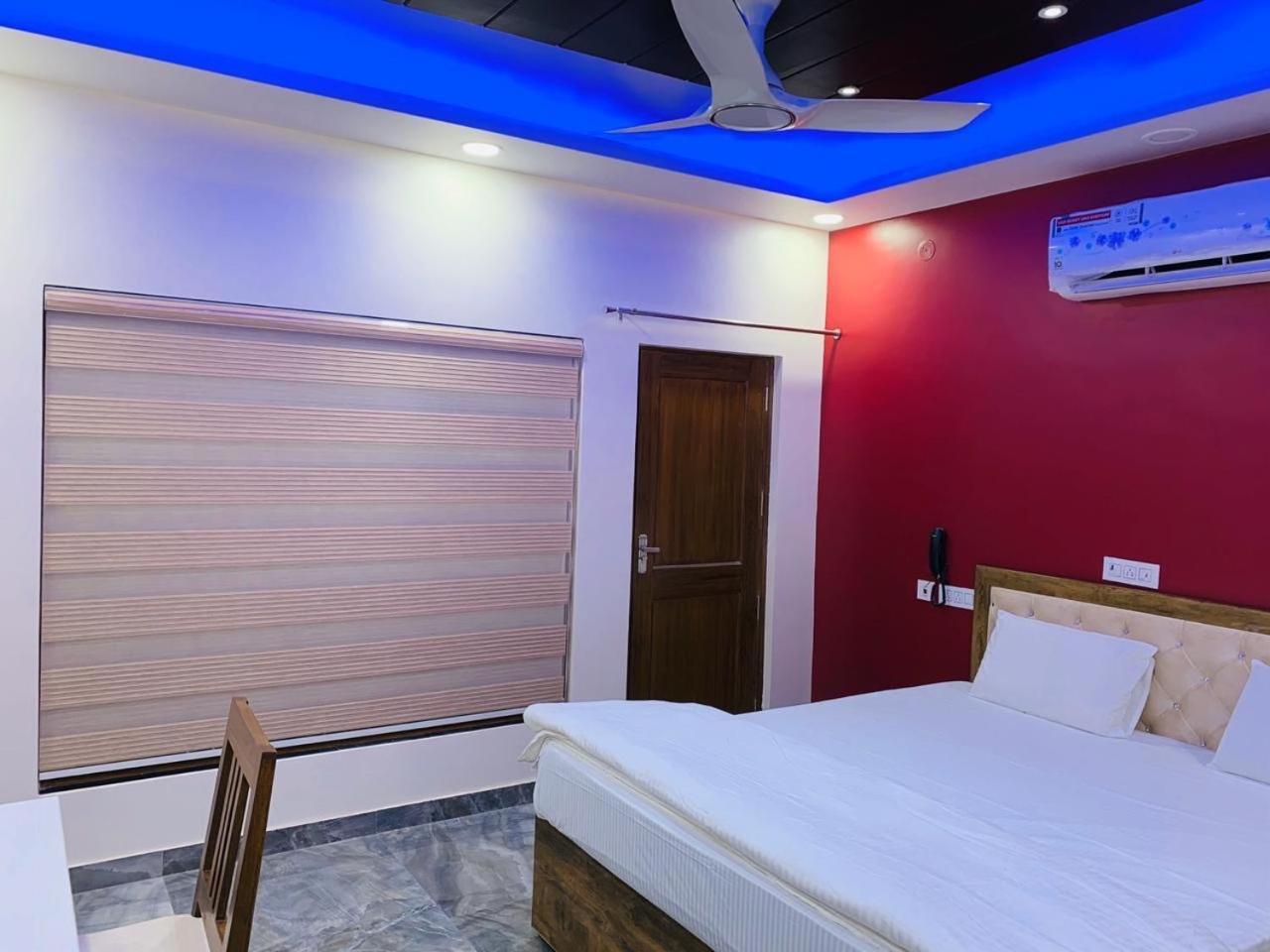 Hotel The Swiss Residency Greater Noida Exteriér fotografie